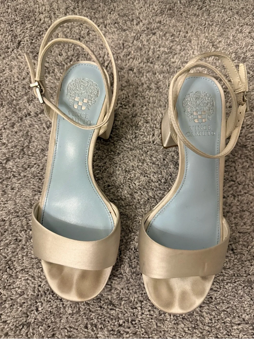 Vince Camuto Pendreya Ankle-Strap Satin Block Heels Ivory | Bridal | Size 6.5 - Picture 8 of 8